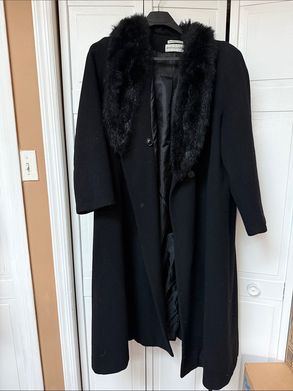 Jessica London Black Long 100% Wool Coat with Faux Fur Collar